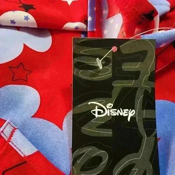 NWT Scrubstar WomensTop V-Neck Scrub Ultra Soft Size L, 3XL Disney Mickey - Picture 4 of 10